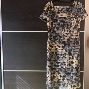 Stunning Adrianna Papell Shift Dress Size 10